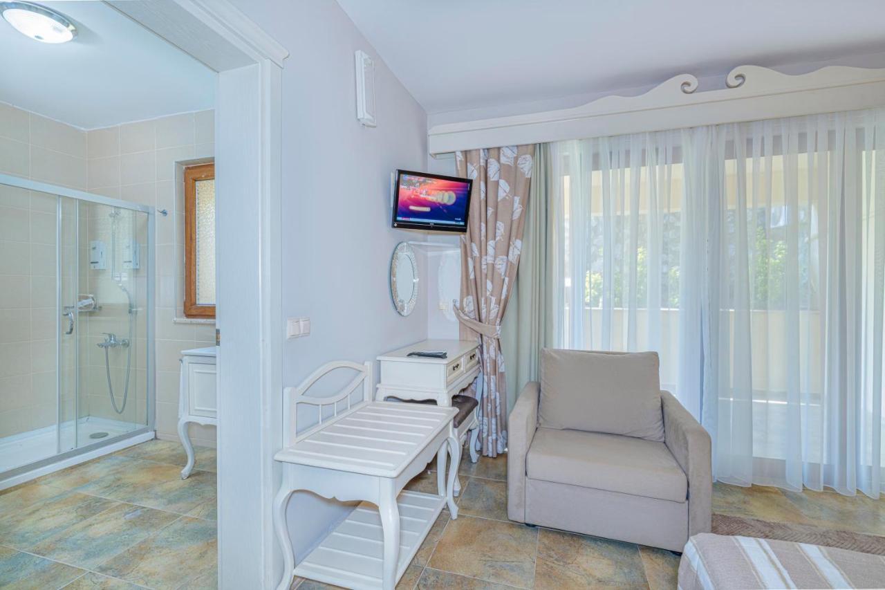 Alya Villa Butik Hotel Турунч Екстериор снимка