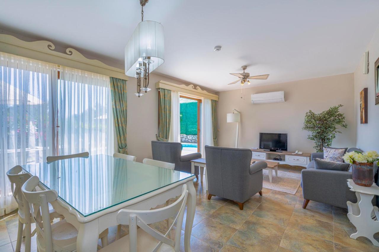 Alya Villa Butik Hotel Турунч Екстериор снимка