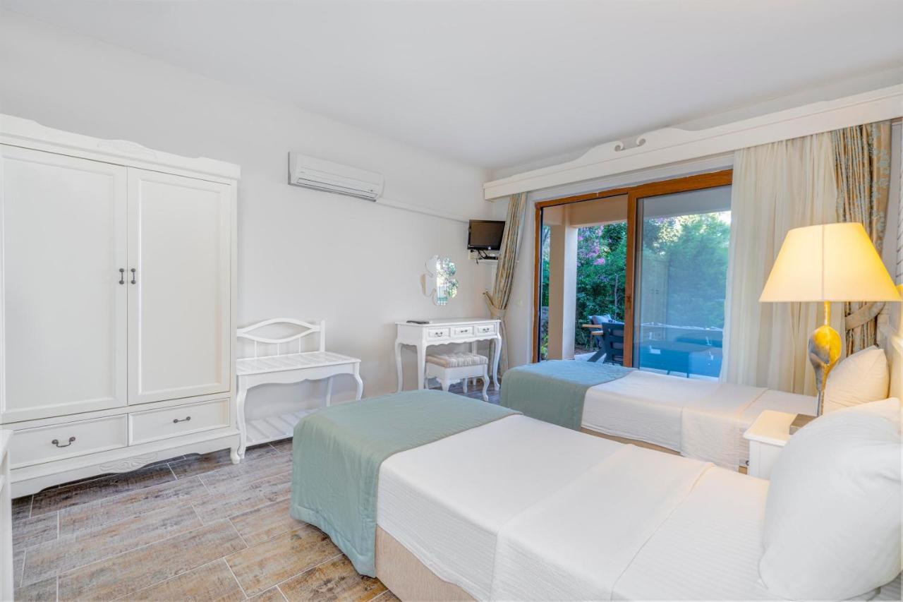 Alya Villa Butik Hotel Турунч Екстериор снимка